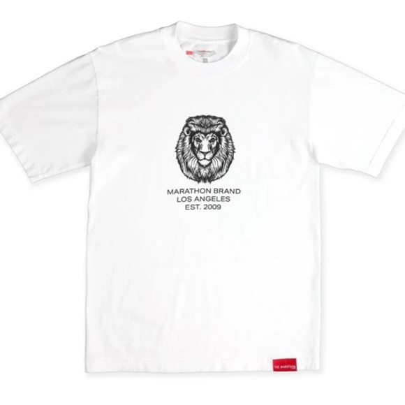 The Marathon Clothing White Short Sleeve Tee with Lion Graphic - Picture 1 of 4